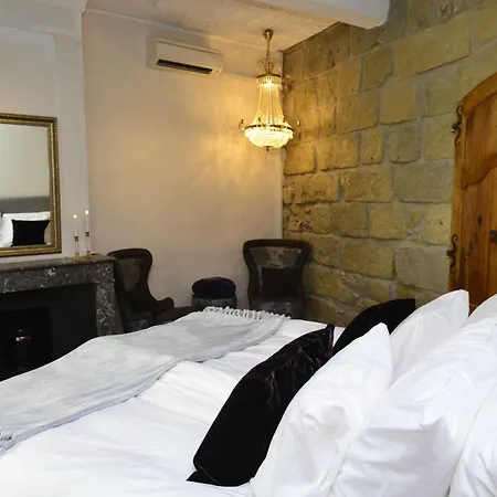 Rue Galilee Bed & Breakfast *